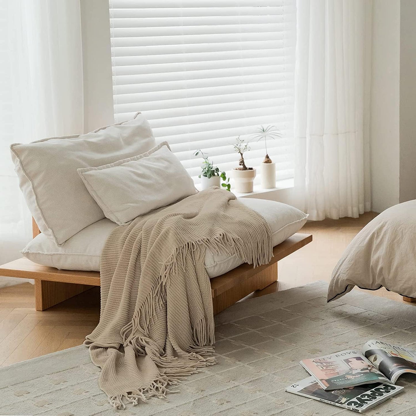 lifein Throw Blanket for Couch, Soft Boho Decor Bed Throw,Cozy Beige Knitted Chenille Small Farmhouse Lightweight Throw for Spring(Beige,60 * 80")