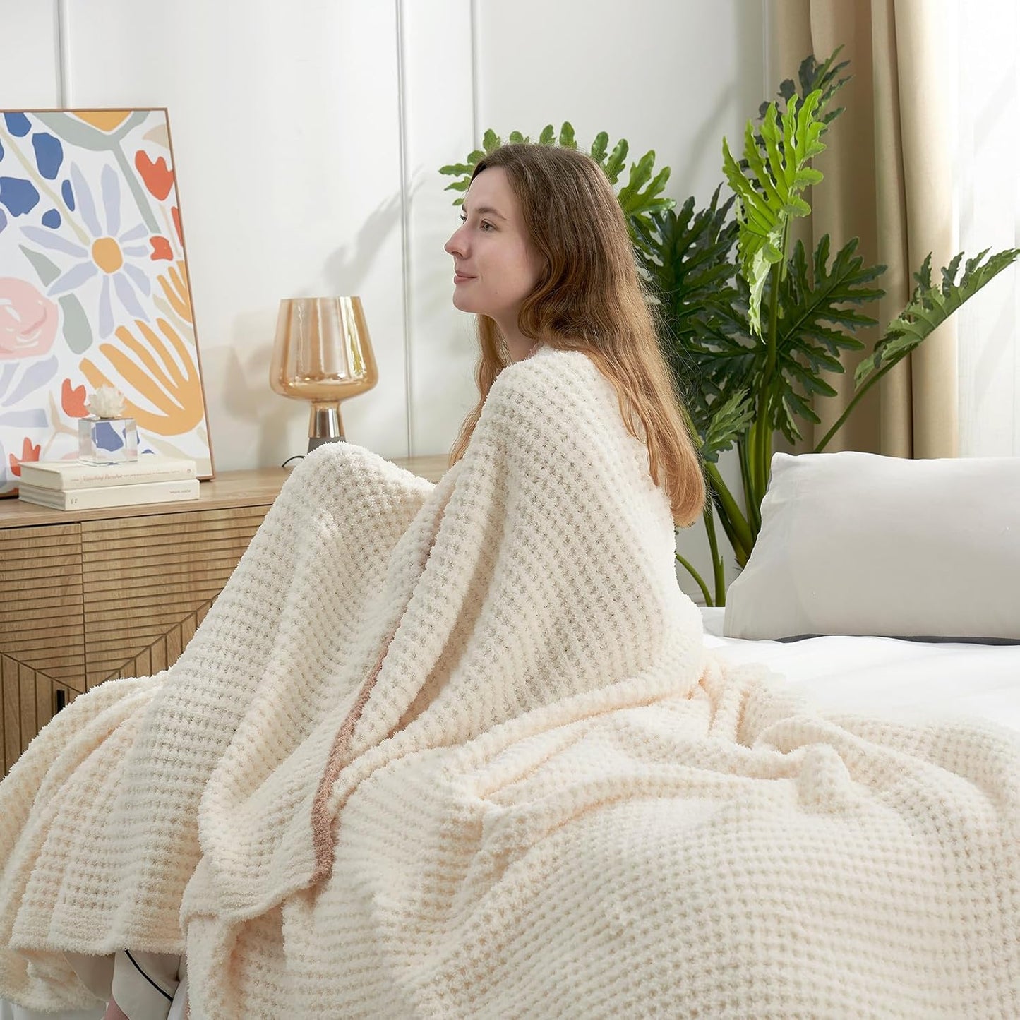 Snuggle Sac Ultra Soft Waffle Throw Blanket for Couch Bed Sofa 50x60 inches, Reversible Cream Blanket Microfiber Fluffy Fuzzy Cozy Knit Throws for Women Mothers Birthday Gifts