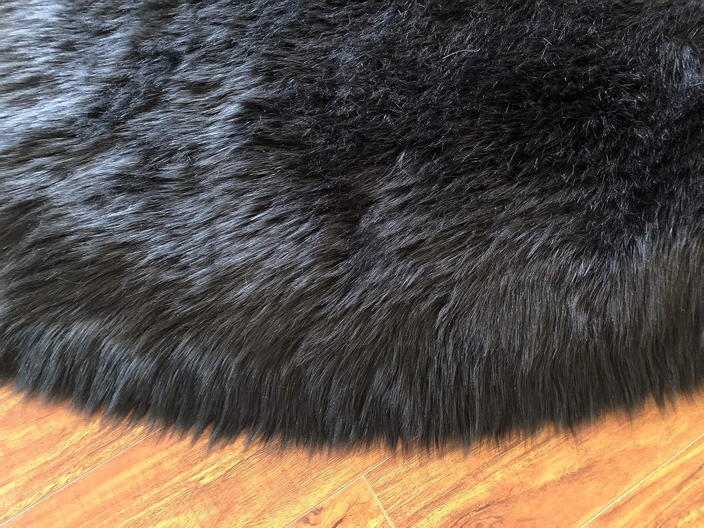 LAMBZY Faux Sheepskin Hypoallergenic Free Shape Silky Shag Rug, Luxury Shaggy Plush Carpet for Bedrooms Living Room Kids Rooms Sofa Floor Rugs (Duo Decto 12 Pelts 6'x12', Black)