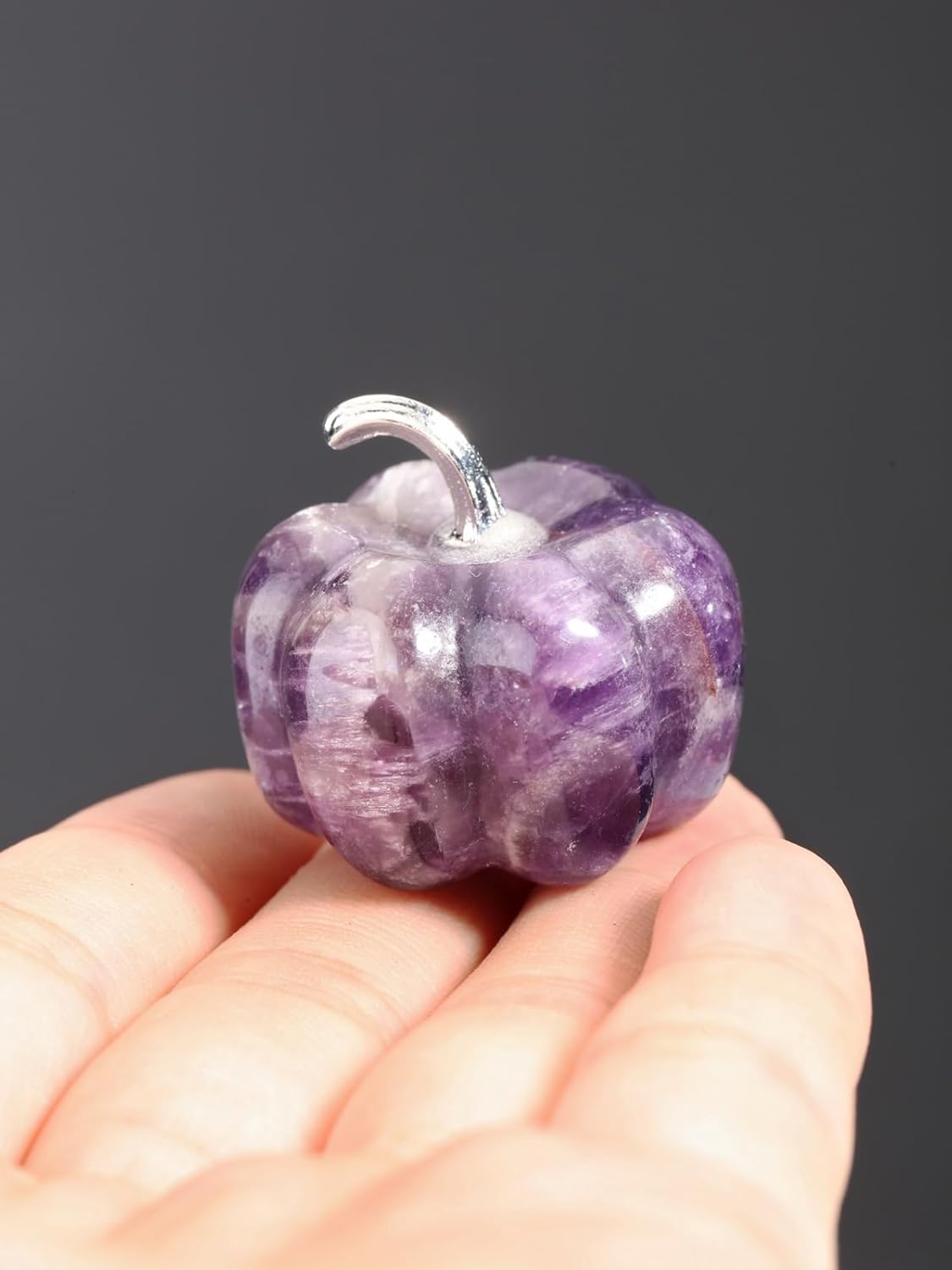 Jovivi Amethyst Crystal Pumpkin Figurine, 1.2" Mini Carved Gemstone Pumpkin Statue Decor Healing Stones Decorative Ornaments for Fall Harvest Thanksgiving Halloween Decorations Home Decor