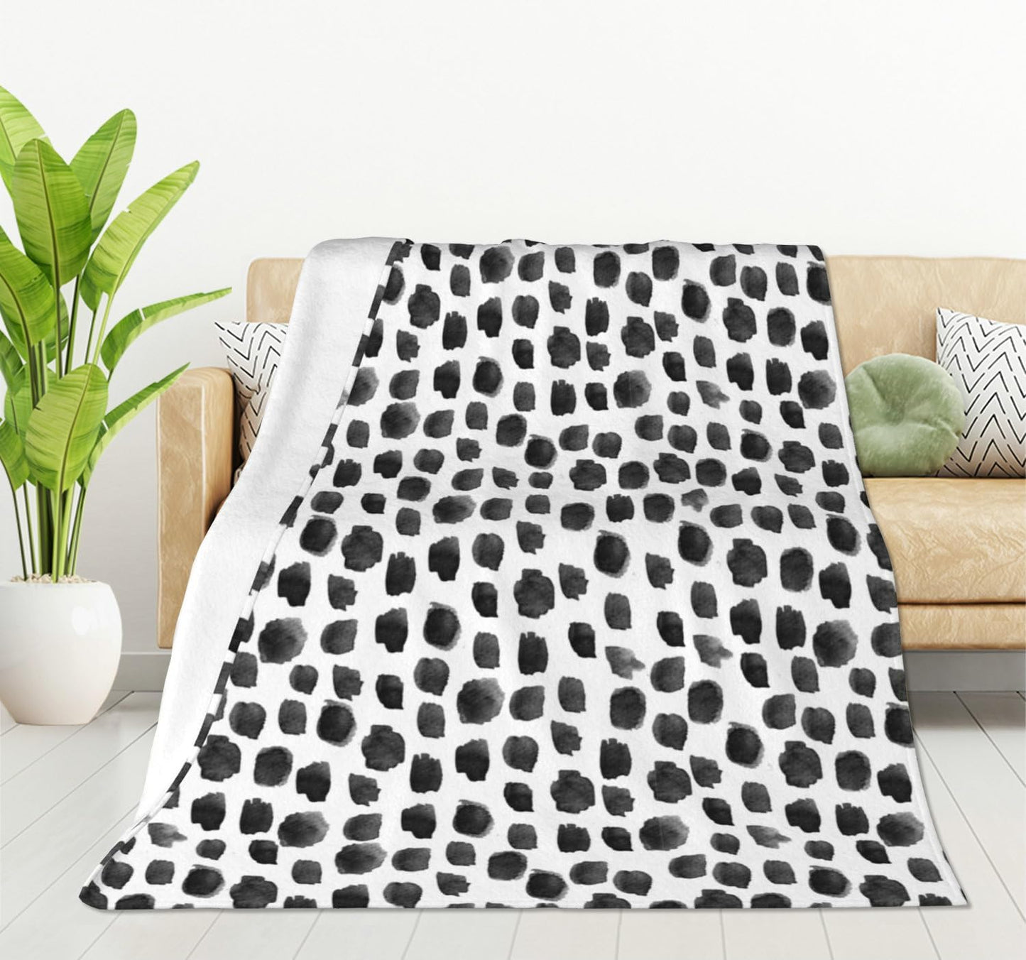 HGOD DESIGNS Watercolor Polka Dot Flannel Fleece Bed Blanket Throw Blanket Lightweight Cozy Plush Blanket for Bedroom Living Rooms Sofa Couch 50"x60"