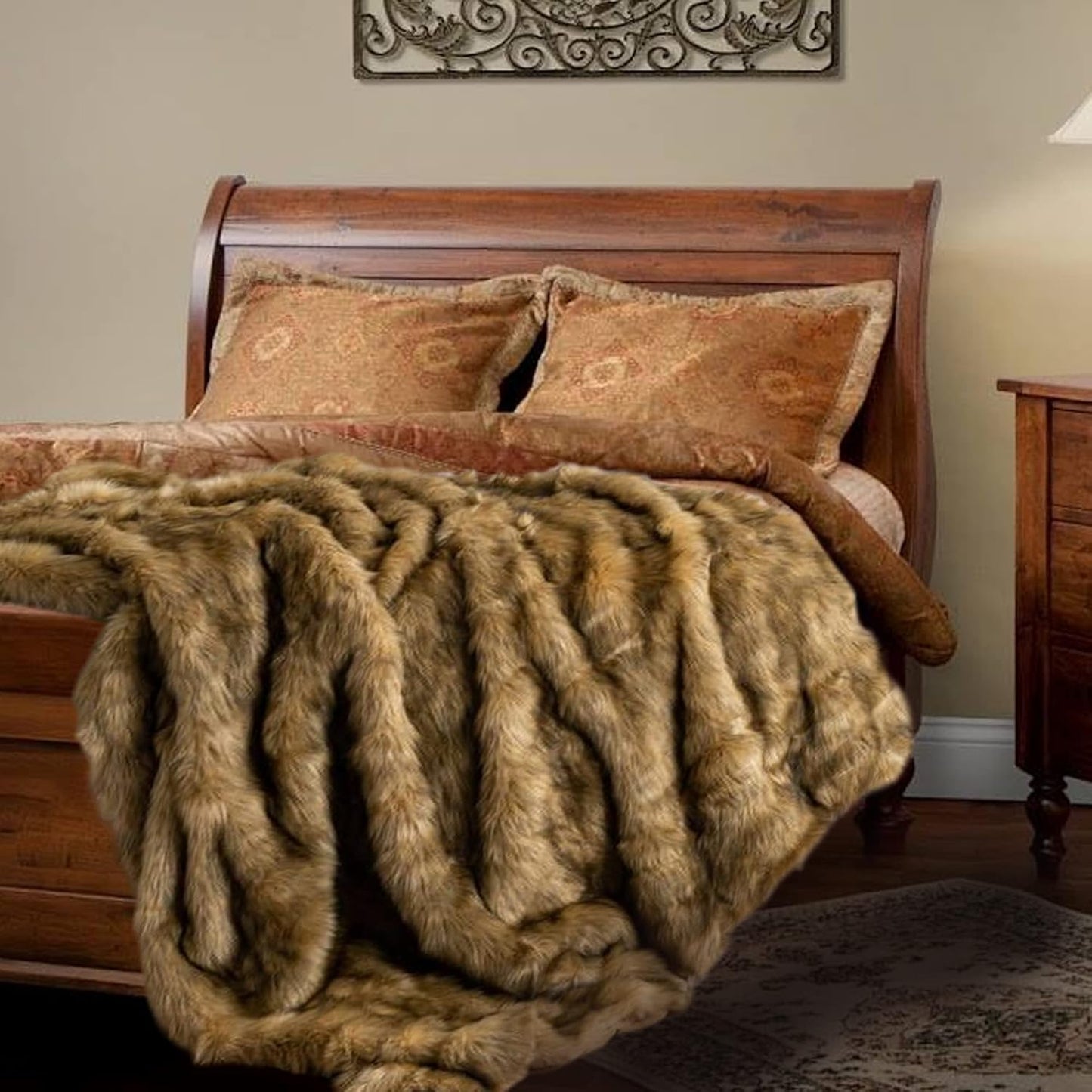 BATTILO HOME Golden Faux Fur Throw Blanket for Couch Sofa, Long Pile Fur Blankets and Throws, Elegant, Fluffy Thick Warm Heavyweight Fur Blanket Reversible to Plush Velvet, 50"x60"