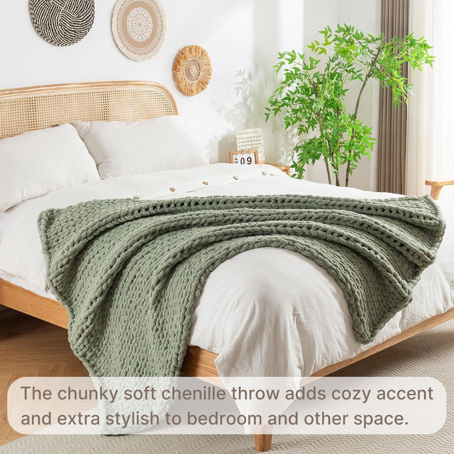 Chunky Knit Blanket Throw, 100% Hand Knit Throw Blanket Handmade Chenille Cable Knit Throw for Couch, Stylish Cozy Soft Rope Knot Crochet Blanket for Home Decor, Sage Green, 50x60 Inches