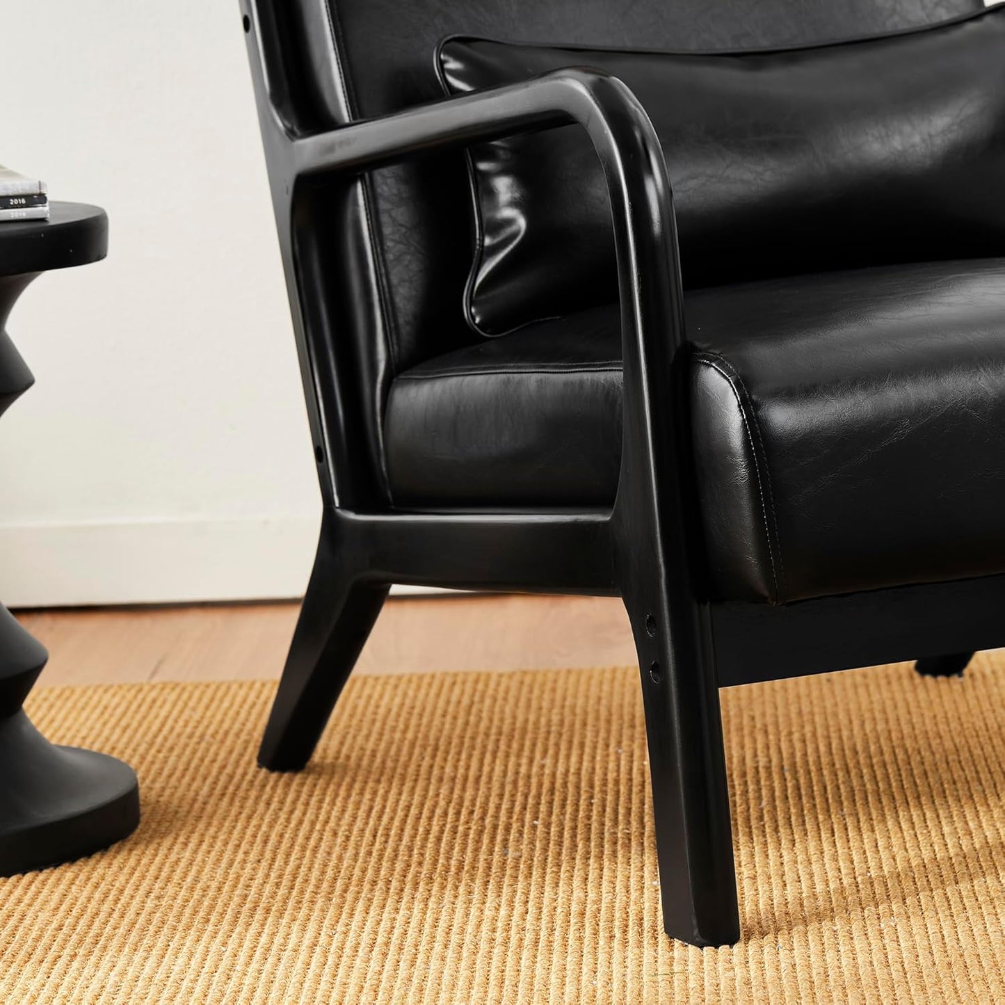 Glitzhome Accent Armchair with Walnut Ruberwood Frame, Black PU Leather Lounge Chair for Living Room