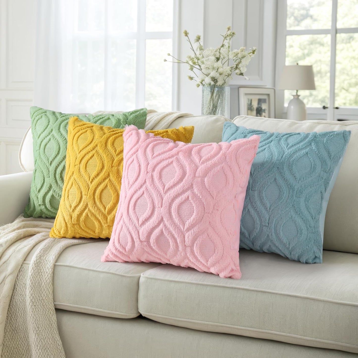 decorUhome Throw Pillow Covers 24x24 Inch Set of 2, Soft Plush Decorative Faux Fur Light Pink Solid Couch Pillow Covers, Accent Farmhouse Neutral Square Euro Pillow Cases for Sofa Bed Living Room