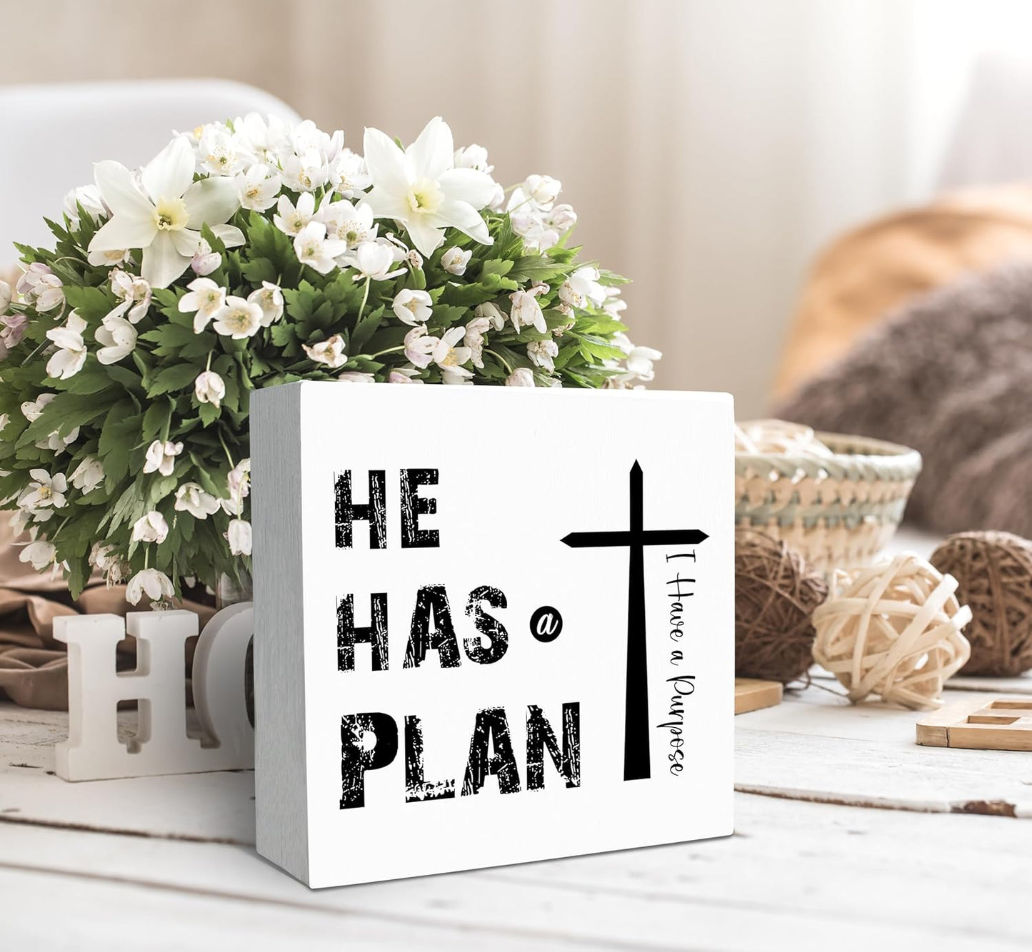 SRADMO He Has a Plan Jesus Wood Box Sign Desk Decor, Bible Verse Decor, Christian Theme Wooden Block Box Sign Decoration for Home Office Shelf Table Decors