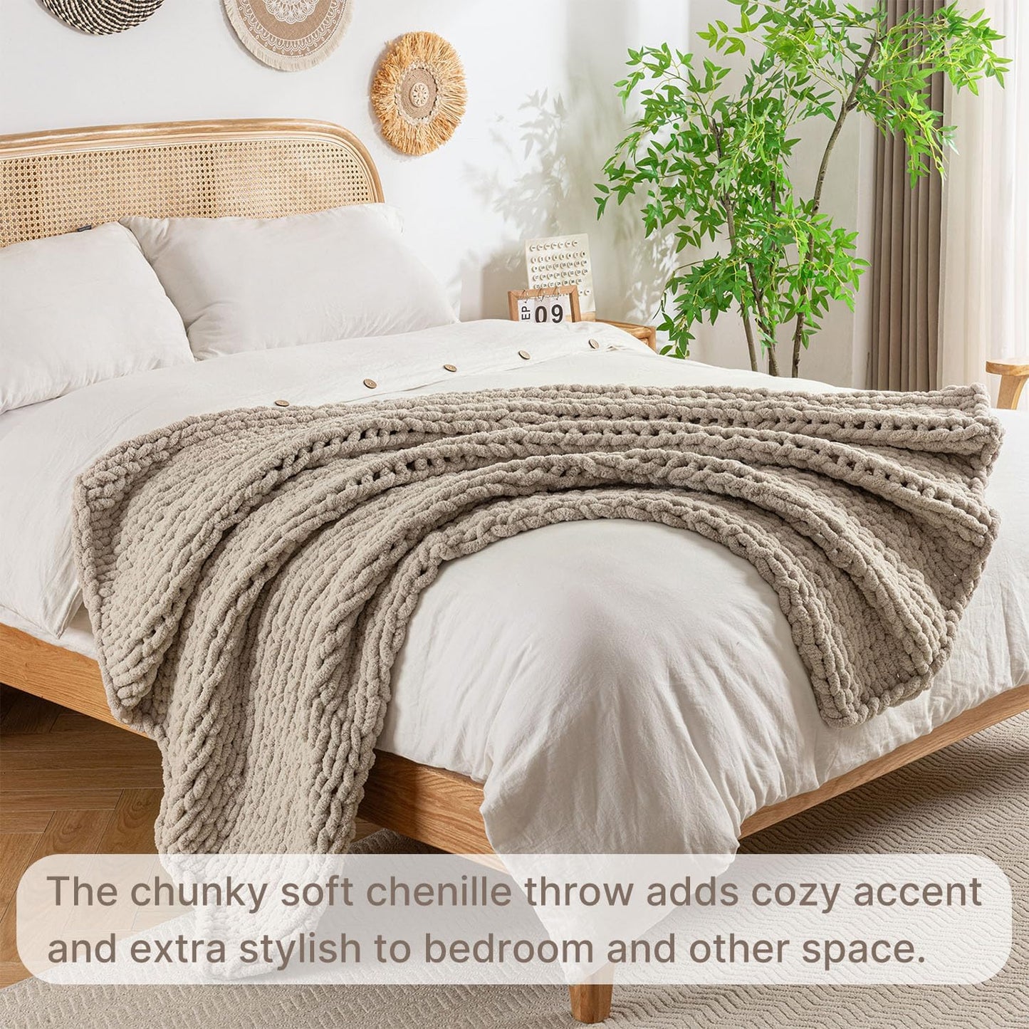 Chunky Knit Blanket Throw, 100% Hand Knit Throw Blanket Handmade Chenille Cable Knit Throw for Couch, Stylish Cozy Soft Rope Knot Crochet Blanket for Home Decor, Beige Linen, 50x60 Inches