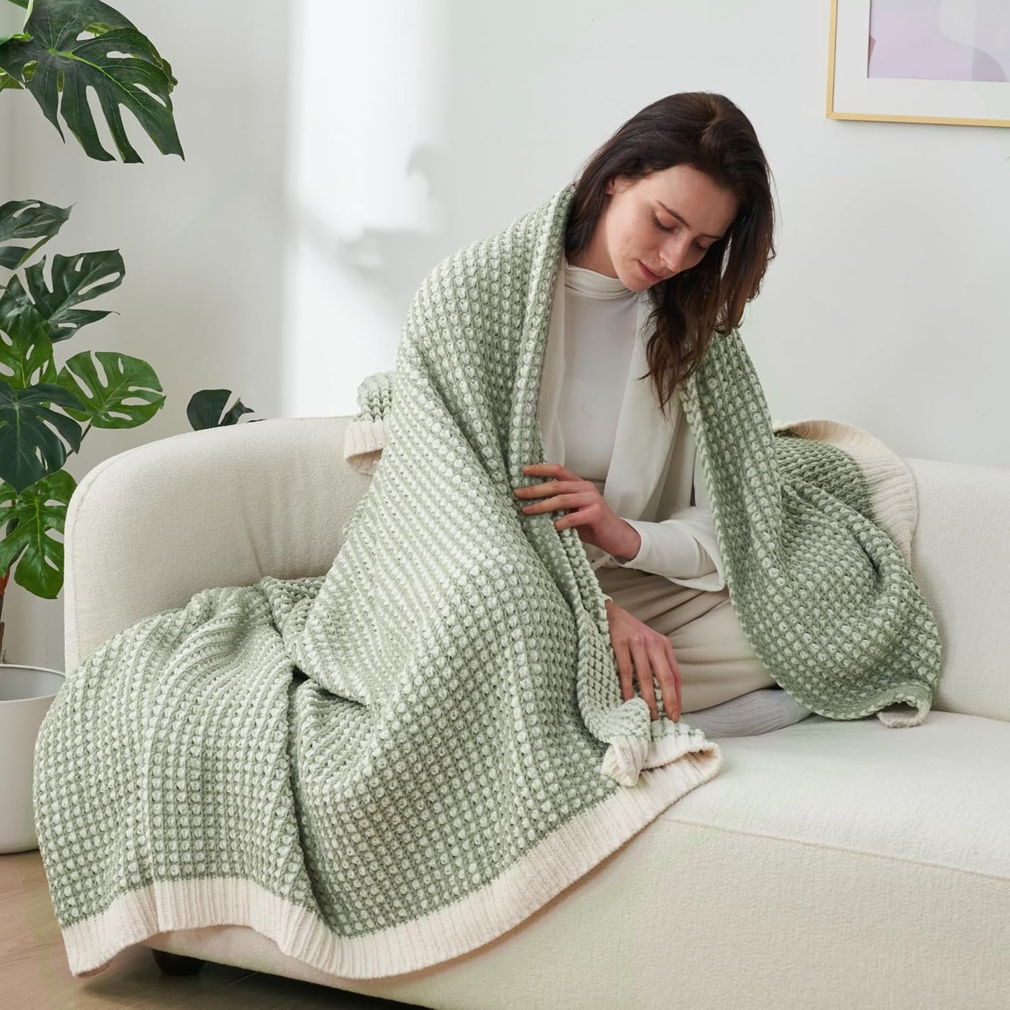 Amélie Home Chenille Waffle Throw Blanket for Couch, Reversible Pineapple Stitch Knit Soft Cozy Knit Blanket Lightweight Warm Decorative Throw for Sofa, Bed, Living Room, 50"x60", Sage Green&Ivory
