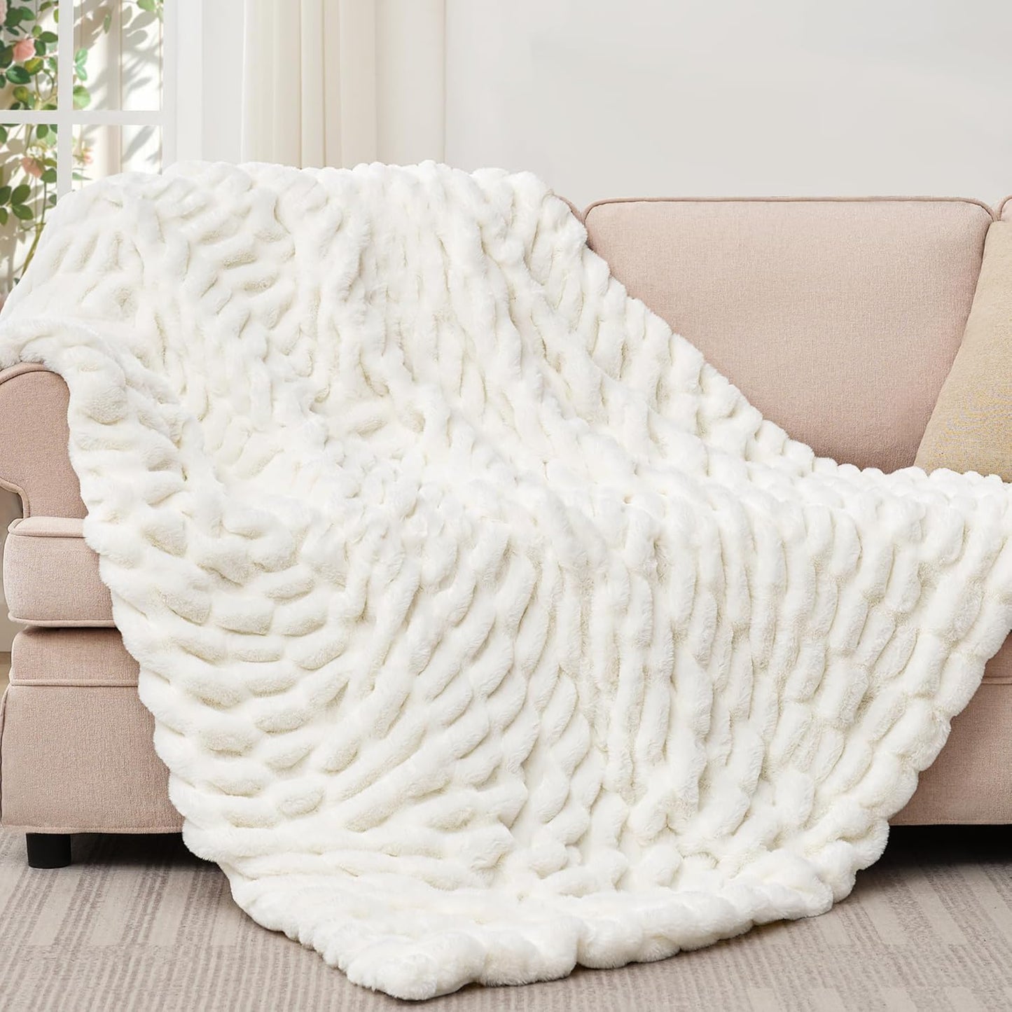 Touchat Ruched Faux Rabbit Fur Throw Blanket, 700 GSM Luxury Dual-Sided Soft Cozy Blanket, Fuzzy Fluffy Plush Blanket for Bed, Couch and Sofa - 50"x60", Cream White