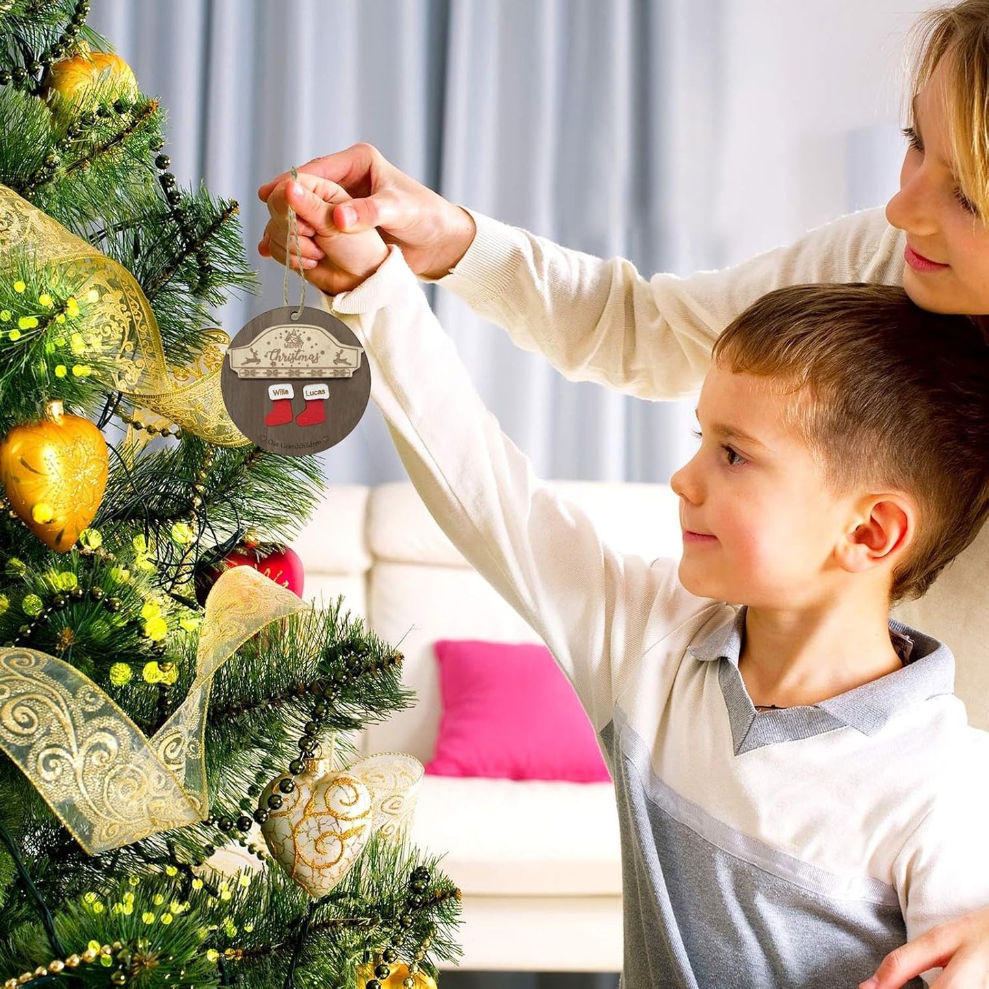 2025 Christmas Ornaments Personalized Christmas Family Name Ornaments,Custom Stocking Wooden Christmas Ornament Family of 2/3/4/5/6/7/8,Customized Xmas Ornament Tree Deorations,Personalized Gifts