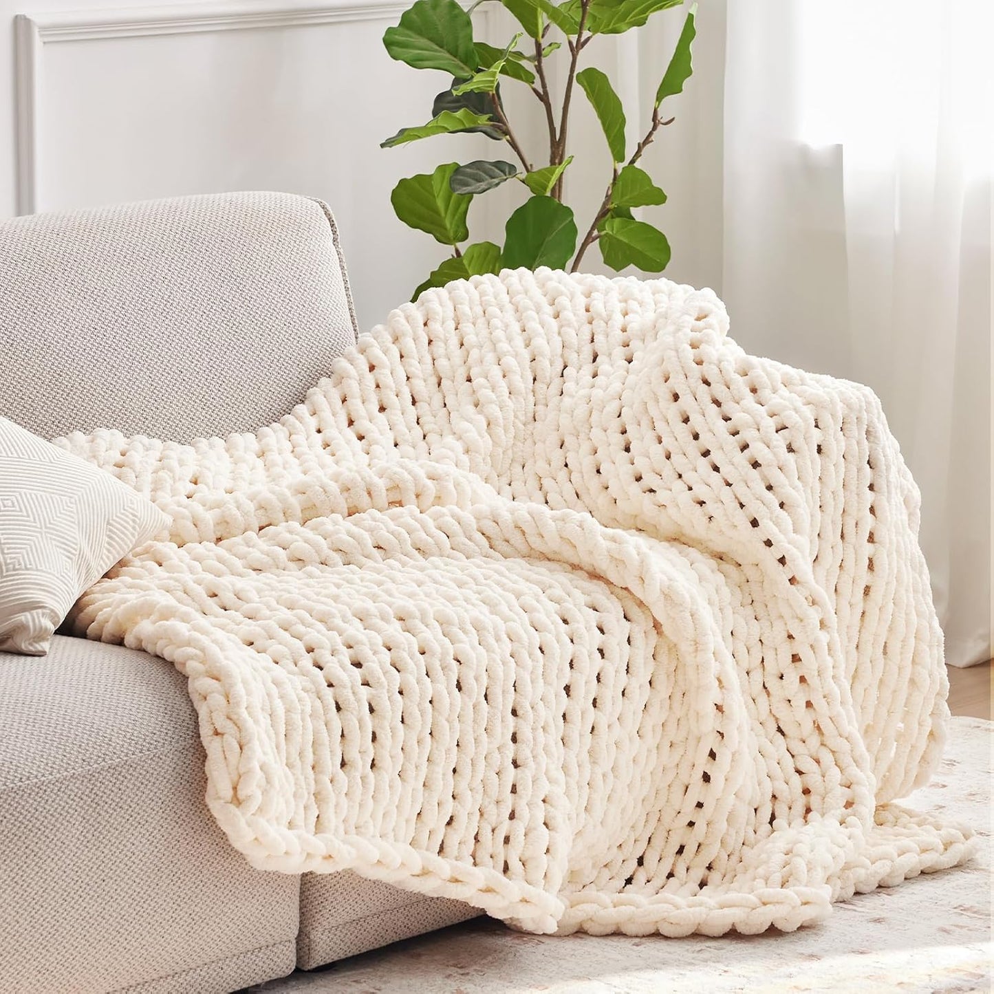 Chunky Knit Throw Blanket, 80''*90'' Knitted Throw Chenille Yarn for Bed Couch, Handmade Cream Crochet Big Thick Blanket, Machine Washable Cute Comfy Blanket for Home Decor