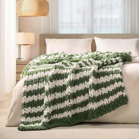 L'AGRATY Chunky Knit Blanket Throw: 50''x60'' Chenille Chunky Knitted Throw Blankets for Bed Couch - Handmade Thick Cable Knit Blanket - Large Crochet Rope Blankets for Home Decor