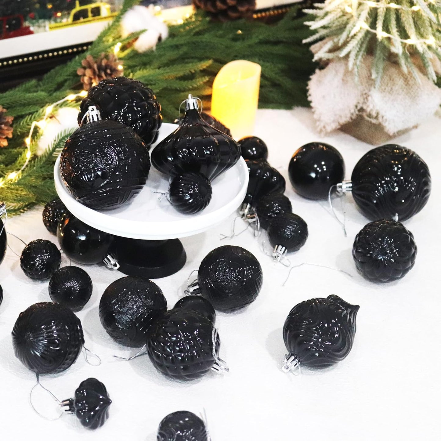 Christmas Ornaments Set with 36pcs Shatterproof Christmas Tree Decorations Multi-Size Christmas Ball Ornaments with 7 Styles Black