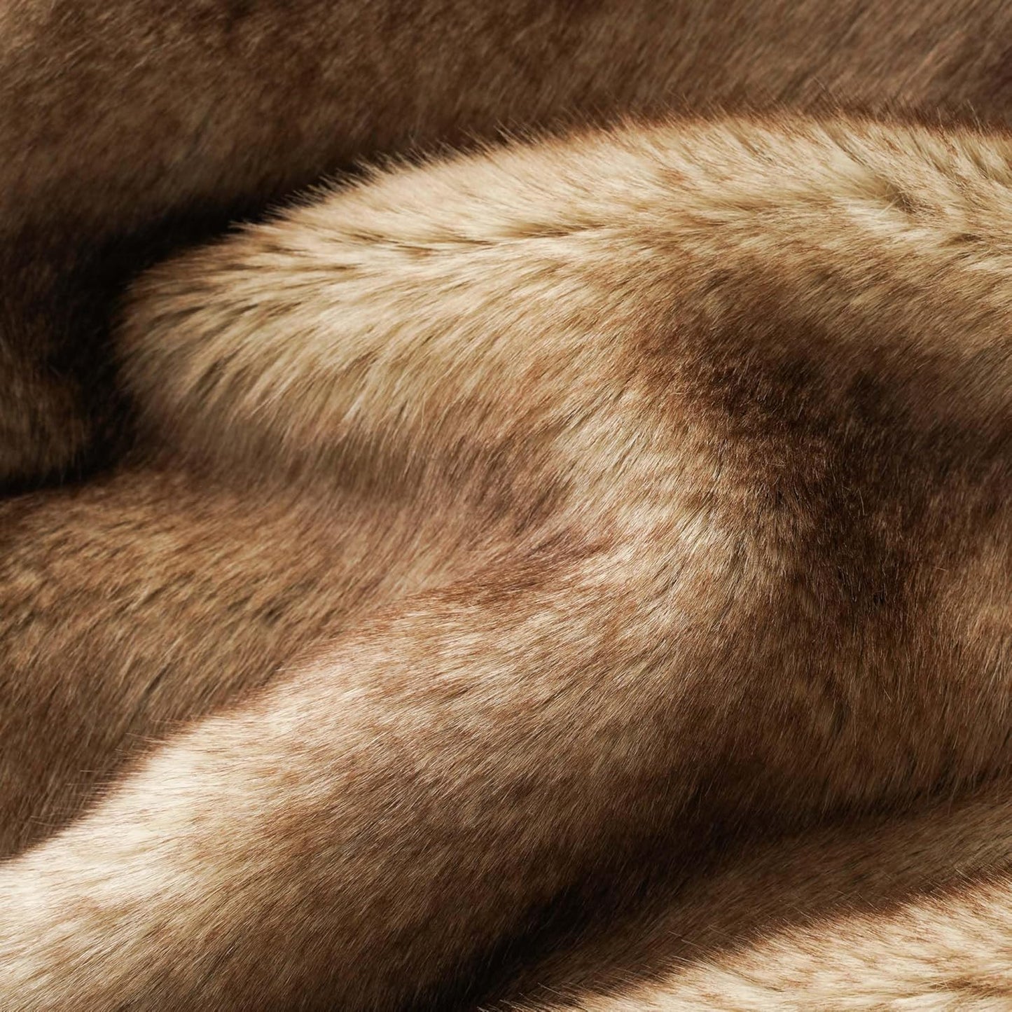 BATTILO HOME Luxury Camel Faux Fur Throw Blanket, Soft Cozy Warm Mink Fur Blanket for Bed, Home Decor, Large Striped Fur Blankets and Throws Faux, 60"x80"