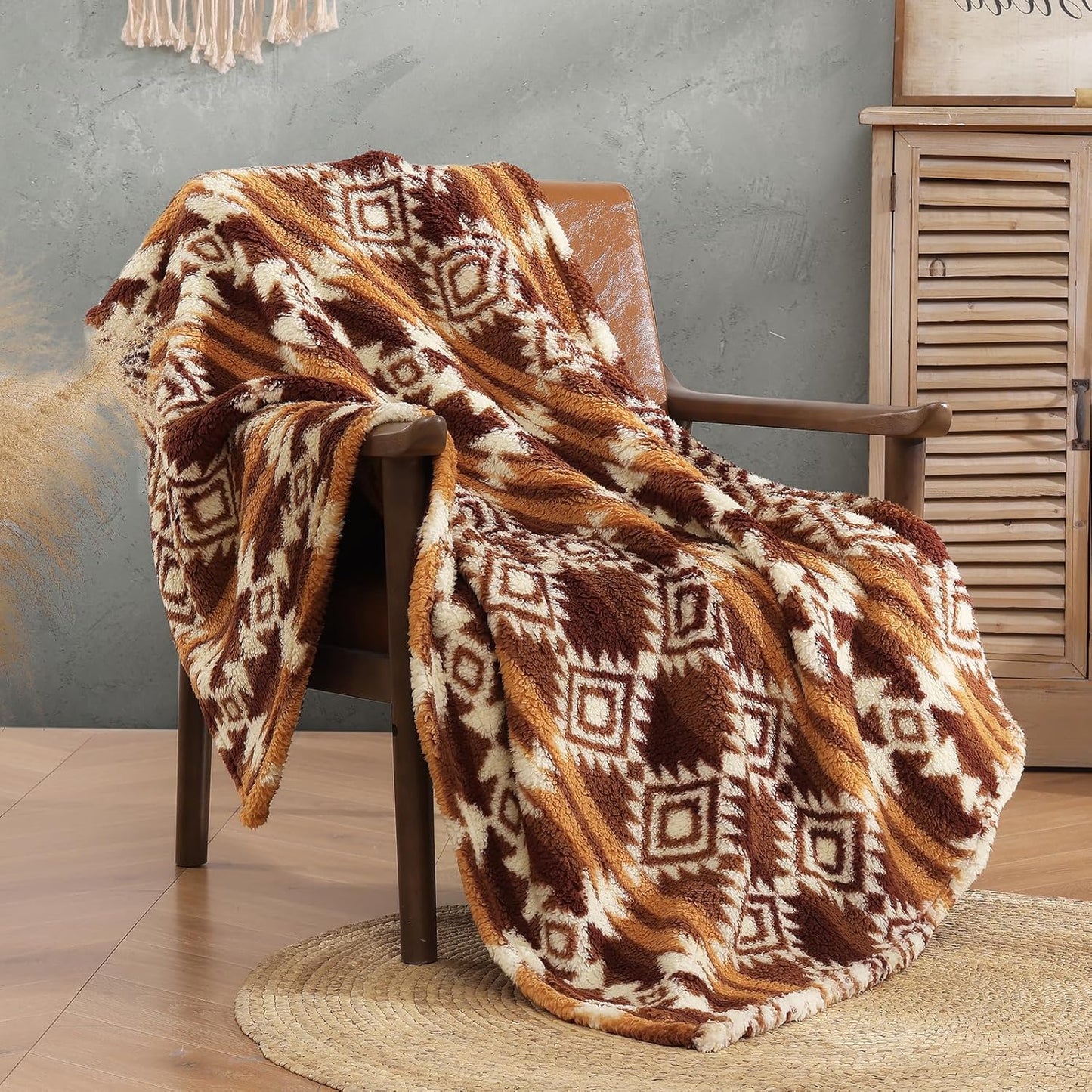 CASAAGUSTO Boho Sherpa Blanket, Aztec Twin Blanket,Ultra Soft, Warm, Cozy, Plush, Thick Fleece Throw Blanket for Couch, Bed, Sofa (Terracotta 60 * 80 Inch)