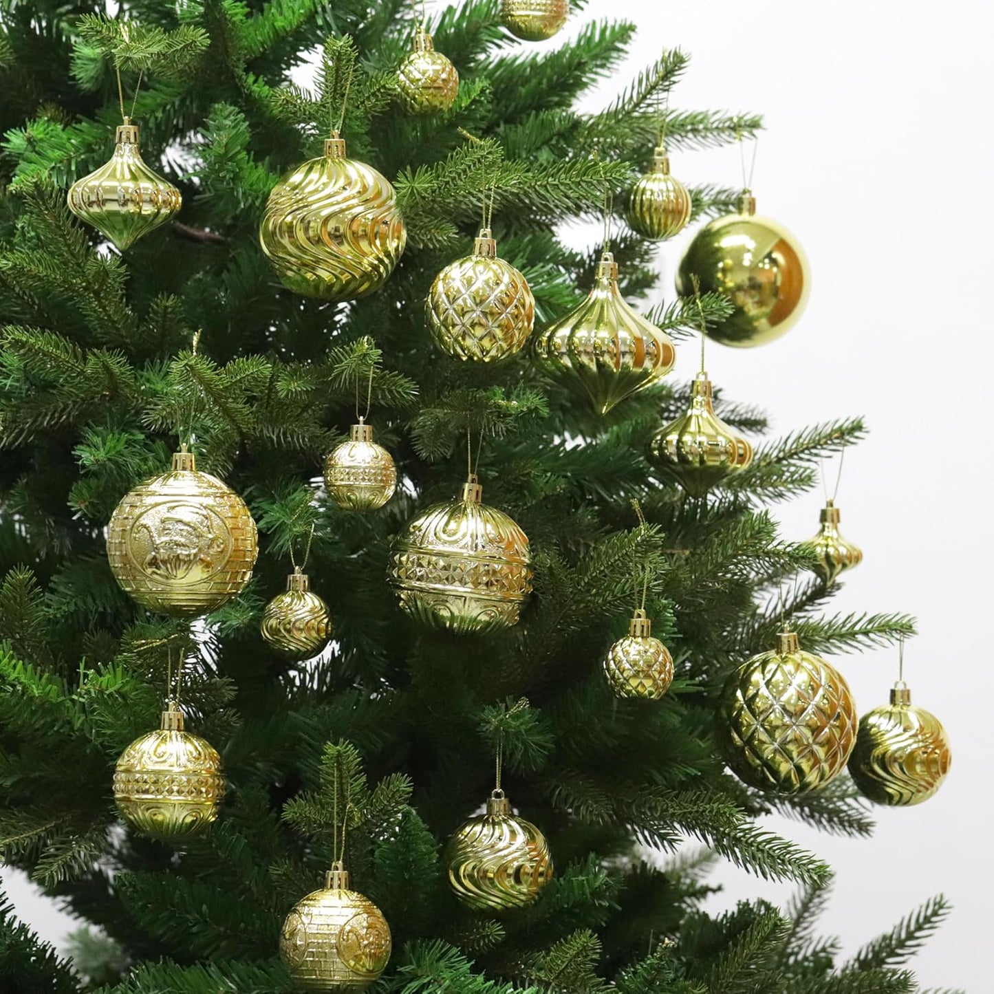 Christmas Ornaments Set with 36pcs Shatterproof Christmas Tree Decorations Multi-Size Christmas Ball Ornaments with 7 Styles Gold