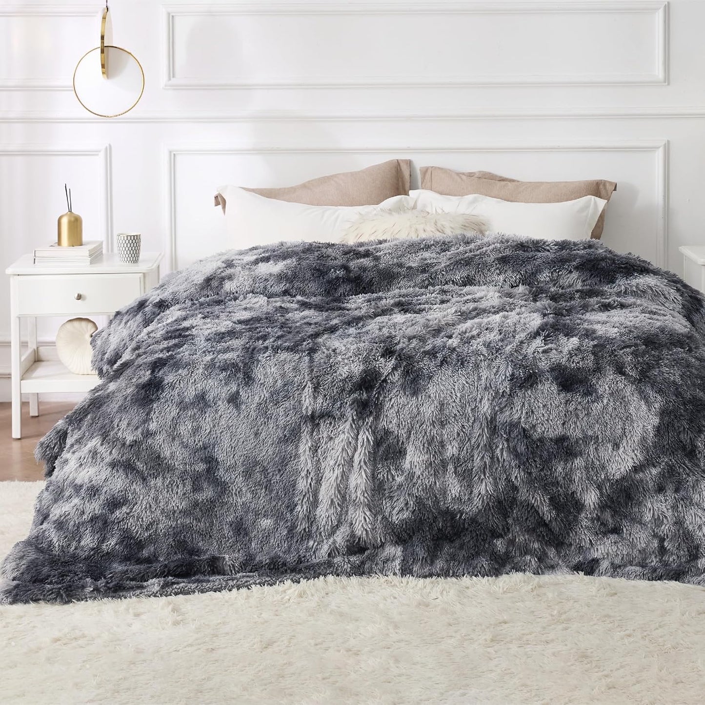 Bedsure GentleSoft Fluffy King Size Blanket for Bed, Faux Fur Fuzzy Minky Couture Warm Blanket for Winter, Thick Plush Sherpa Fleece Oversized Giant Bedding Cozy Gifts for Room, 108x90, Tie Dye Grey