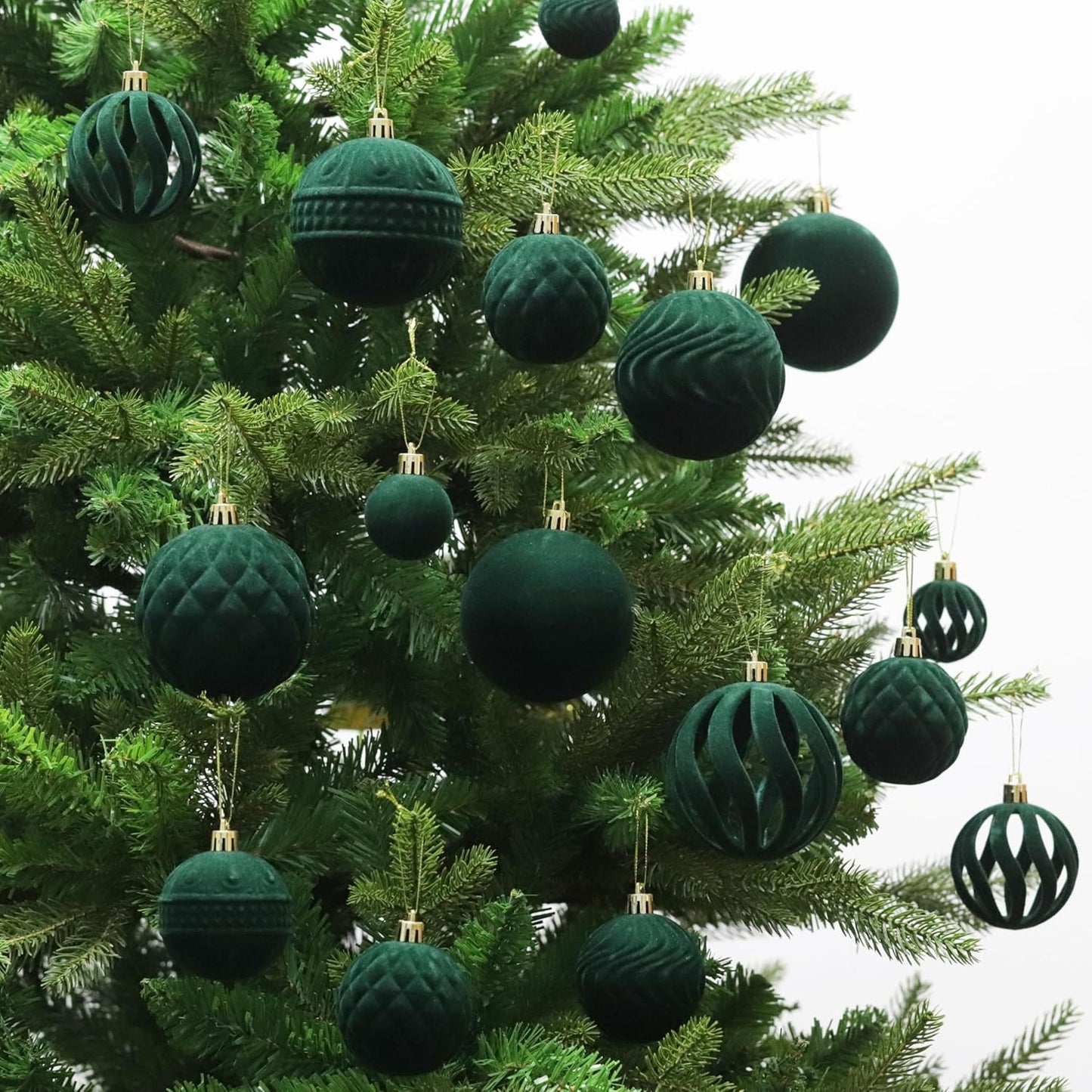 Senjie 2025 Velvet Christmas Ball Ornaments Sets 63pcs Bulk Flocked Christmas Ornaments Assortment Decor for Xmas Deep Green