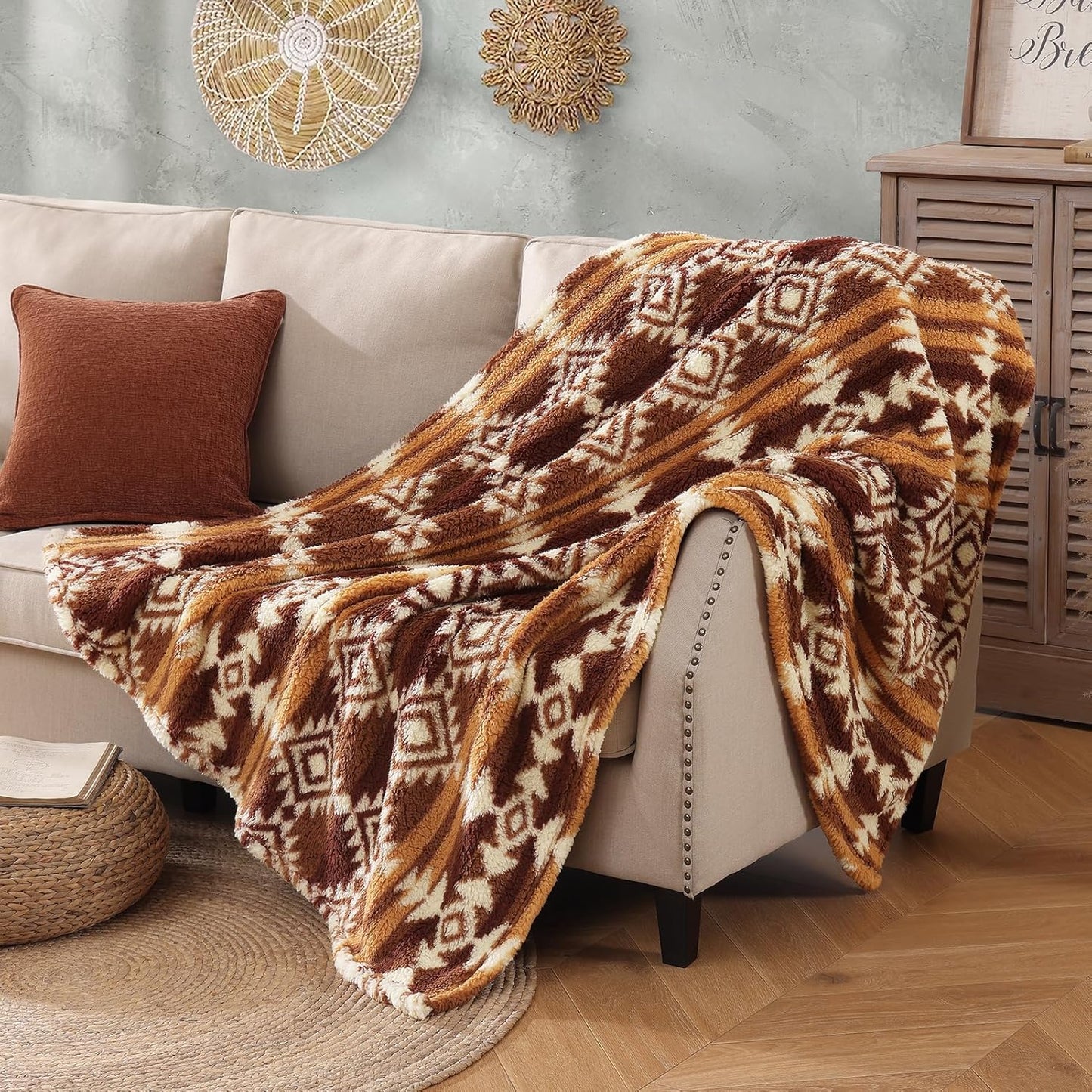 CASAAGUSTO Boho Sherpa Blanket, Aztec Twin Blanket,Ultra Soft, Warm, Cozy, Plush, Thick Fleece Throw Blanket for Couch, Bed, Sofa (Terracotta 60 * 80 Inch)